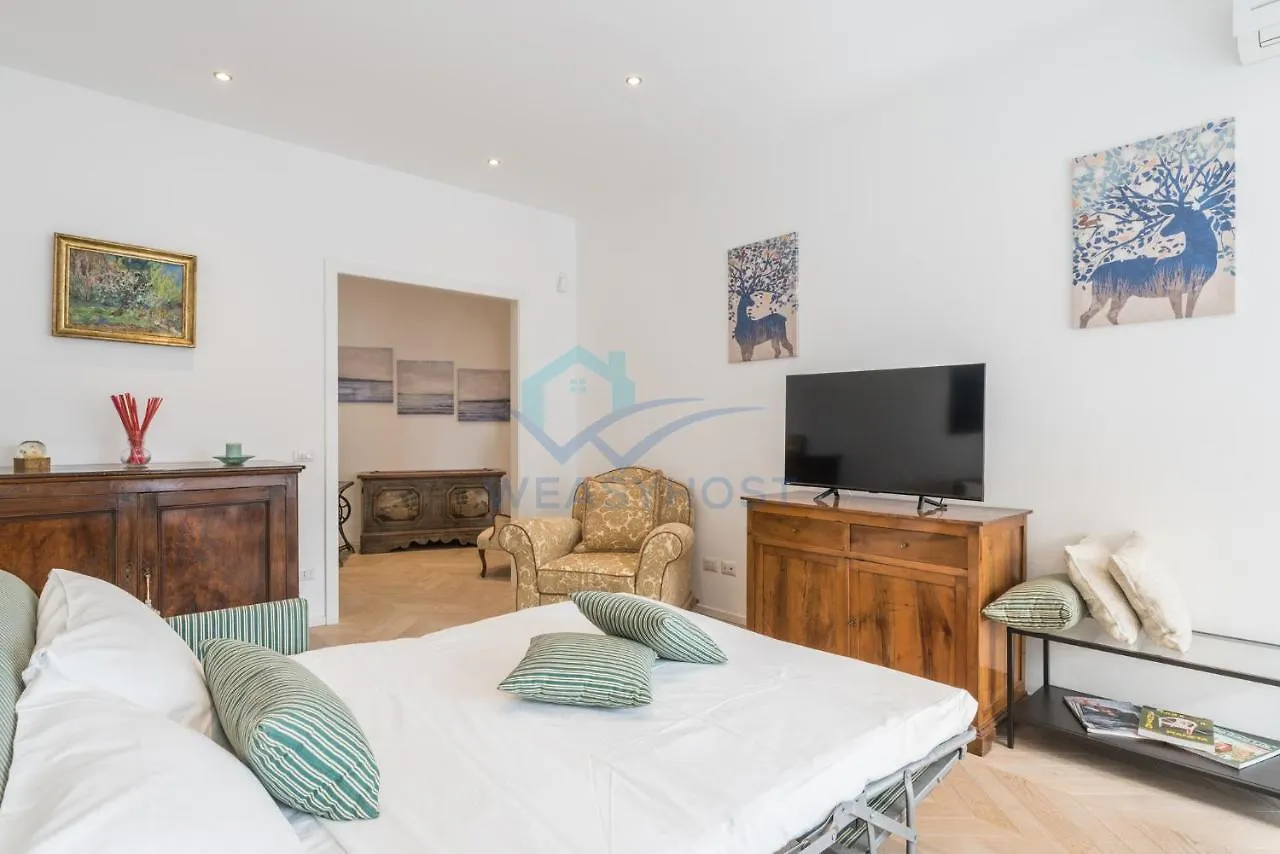 Classern Apt In Pz Navigatori Roma 0*,  Italia